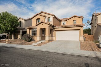 6720 Song Sparrow Ct in North Las Vegas, NV - Building Photo - Building Photo