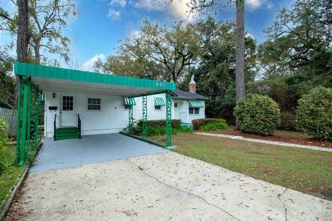 710 Glenview Dr in Tallahassee, FL - Foto de edificio - Building Photo