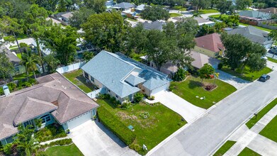 7239 Rangi Dr in Sarasota, FL - Building Photo - Building Photo