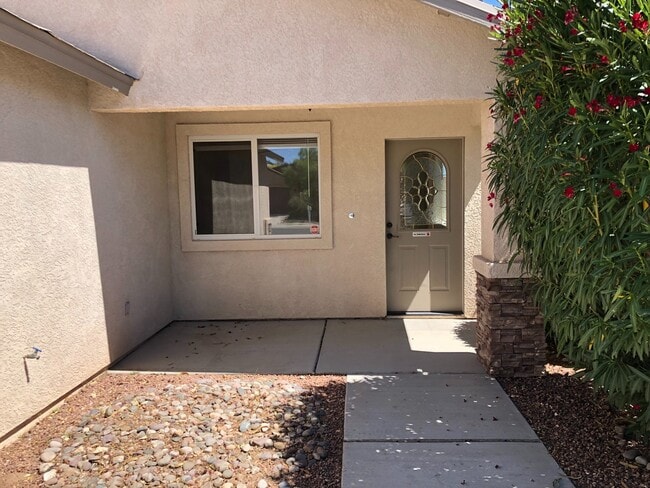 2731 Superba Ave in Kingman, AZ - Building Photo - Building Photo