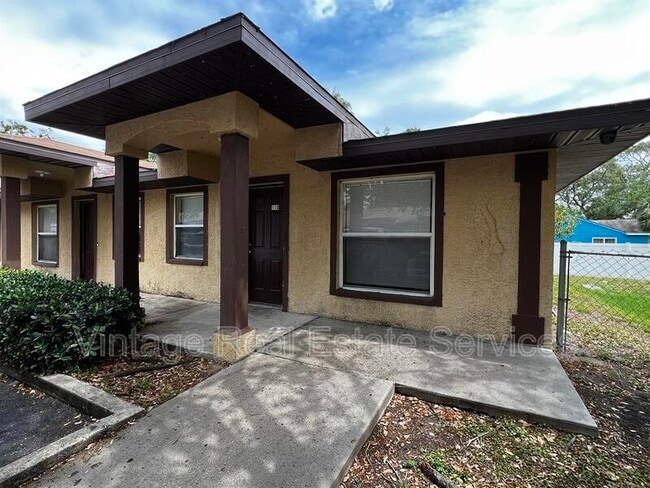 property at 966 22nd Ave S