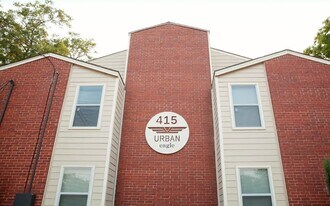 415 Fry St, Unit 10 in Denton, TX - Building Photo