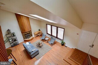 8421 Alvin Rd in Pasadena, MD - Building Photo - Building Photo