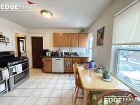 35 Etna St in Boston, MA - Building Photo