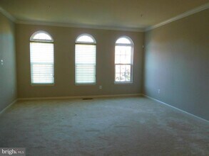 2112 Congresbury Pl in Upper Marlboro, MD - Building Photo - Building Photo