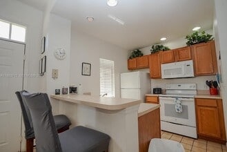 2270 San Vital Dr in Kissimmee, FL - Building Photo - Building Photo