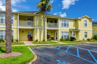 Grand Biscayne in Biloxi, MS - Foto de edificio - Building Photo