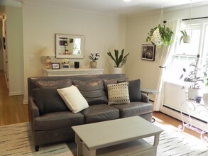24 Birchside Dr in Norwalk, CT - Building Photo - Building Photo