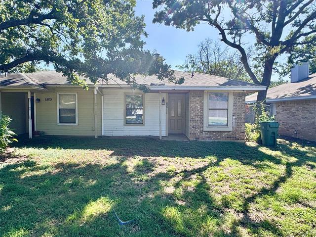 5811 Mansfield Rd in Arlington, TX - Building Photo