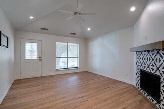 753 Burr Oak Dr in Lewisville, TX - Building Photo - Building Photo