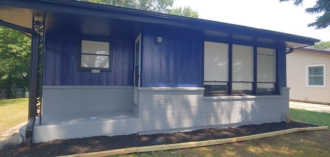 8632 Broadway Dr in Sturtevant, WI - Building Photo - Building Photo