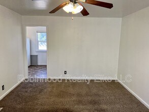 140 W Court St in Elko, NV - Building Photo - Building Photo