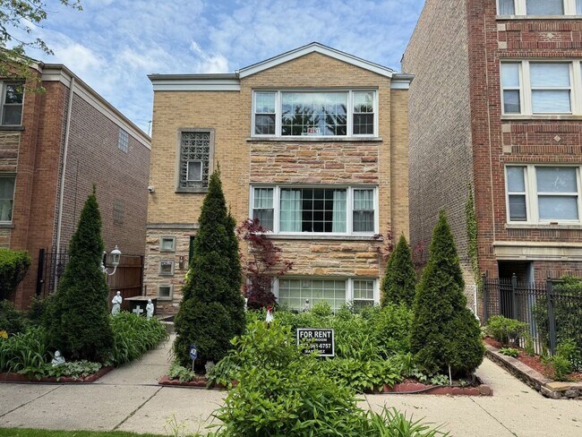 property at 5534 N Campbell Ave