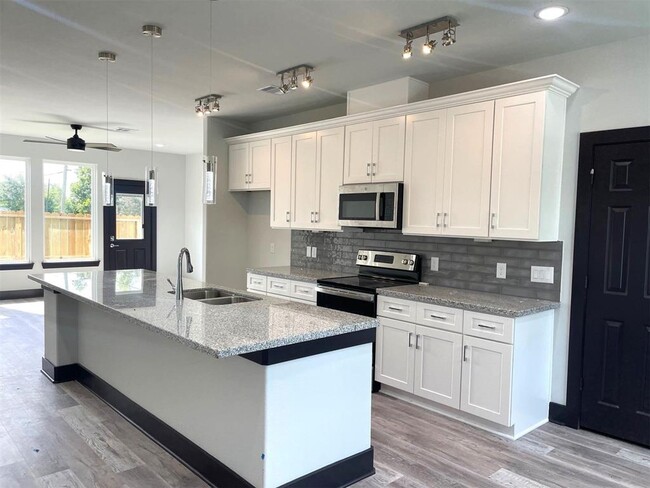 7903 Rock Rose St-Unit -A in Houston, TX - Building Photo - Building Photo