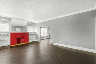 3657 E 151st St in Cleveland, OH - Building Photo - Building Photo