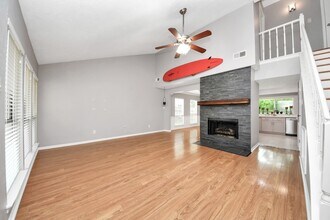 15110 McConn St in Webster, TX - Building Photo - Building Photo