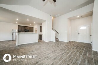 2221 Cedar Vly Dr in Conroe, TX - Building Photo - Building Photo