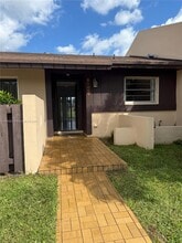 12507 SW 110th South Canal St Rd in Miami, FL - Building Photo - Building Photo