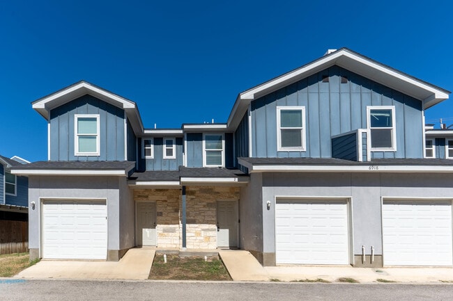 property at 6918 Crestway Dr