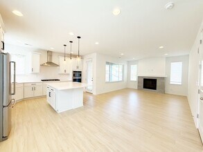 2446 NE Athlon Ct in Poulsbo, WA - Building Photo - Building Photo
