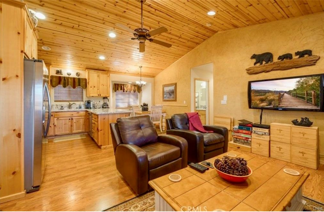 2089 Shady Ln in Big Bear, CA - Building Photo - Building Photo