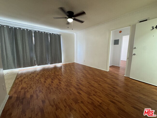 4205 Alexandria Pl in Los Angeles, CA - Building Photo - Building Photo