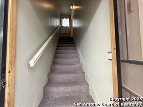 2811 Woodbury Dr in San Antonio, TX - Building Photo - Building Photo