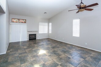 6364 Gentlewood Ave in Las Vegas, NV - Building Photo - Building Photo