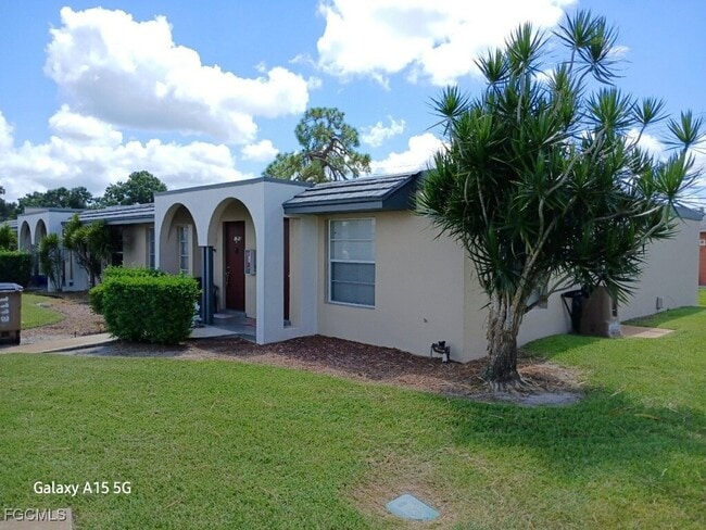 property at 1115 S Loop Blvd