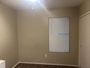 12029 W Apache St in Avondale, AZ - Building Photo - Building Photo