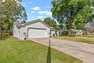 712 Lupine Ln in Tallahassee, FL - Building Photo - Building Photo