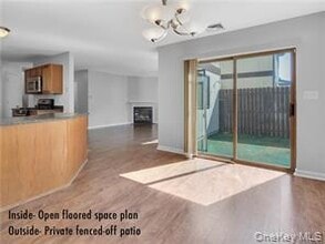 2 Magdalene Close in Middletown, NY - Building Photo - Building Photo