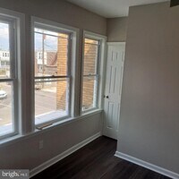 566 Sentner St photo'