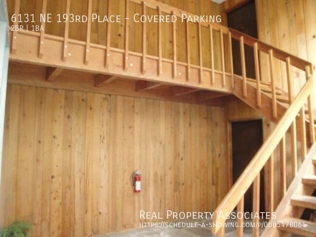 6131 NE 193rd Pl in Kenmore, WA - Building Photo - Building Photo