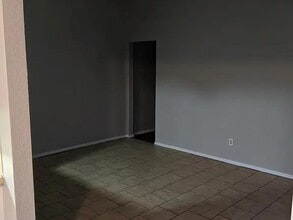 247 Windsor Way in Midwest City, OK - Building Photo - Building Photo