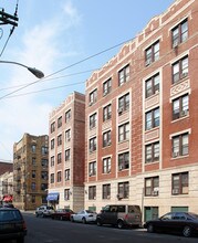 5301 Palisade Ave in West New York, NJ - Foto de edificio - Building Photo