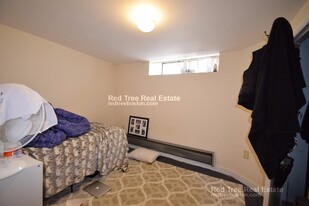 680 Parker St Apartamentos