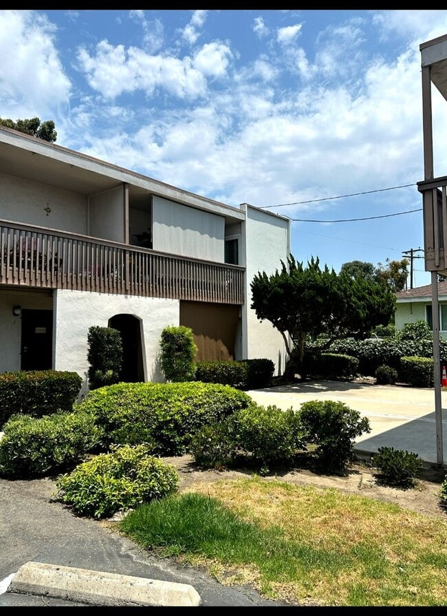 property at 279 Moss St