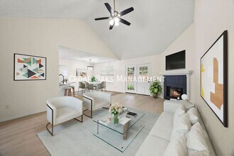 1142 S Jasmine Ln in Fayetteville, AR - Building Photo - Building Photo