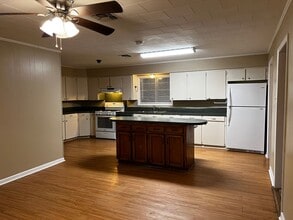 127 Allister Rd in Maurice, LA - Building Photo - Building Photo