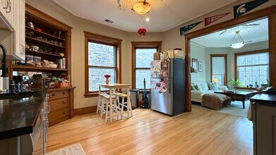 3727 N Lakewood Ave in Chicago, IL - Building Photo - Building Photo