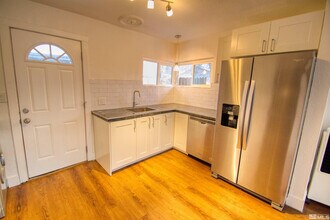 550 W 10th St in Reno, NV - Building Photo - Building Photo