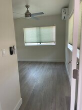 5904 Sunny Vista Ave, Unit ADUOsk Park in Oak Park, CA - Building Photo - Building Photo