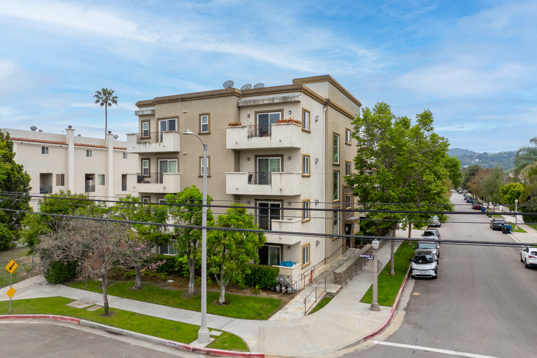 11454 Moorpark St in Los Angeles, CA - Foto de edificio