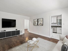 5427 Kinston Ave, Unit 5427 in Culver City, CA - Building Photo