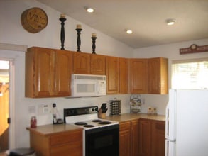 4115 E 37th Ave in Spokane, WA - Building Photo - Building Photo