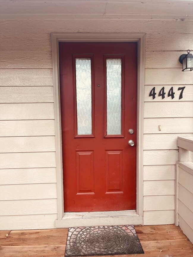 property at 4447 Hunting Meadows Cir