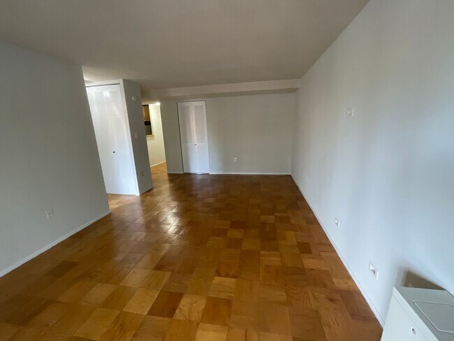 1311 Delaware Ave SW in Washington, DC - Building Photo - Building Photo
