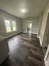 3586 E 144th St in Cleveland, OH - Building Photo - Building Photo