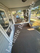 4022 Parrakeet Ave in Toledo, OH - Foto de edificio - Building Photo